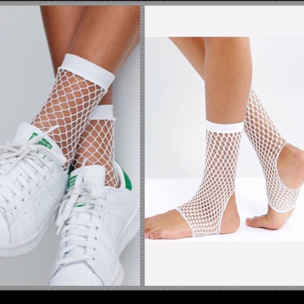 NWT ASOS white Fishnet socks - Picture 2 of 2